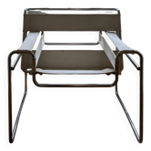 Chaise Wassily by Marcel Breuer