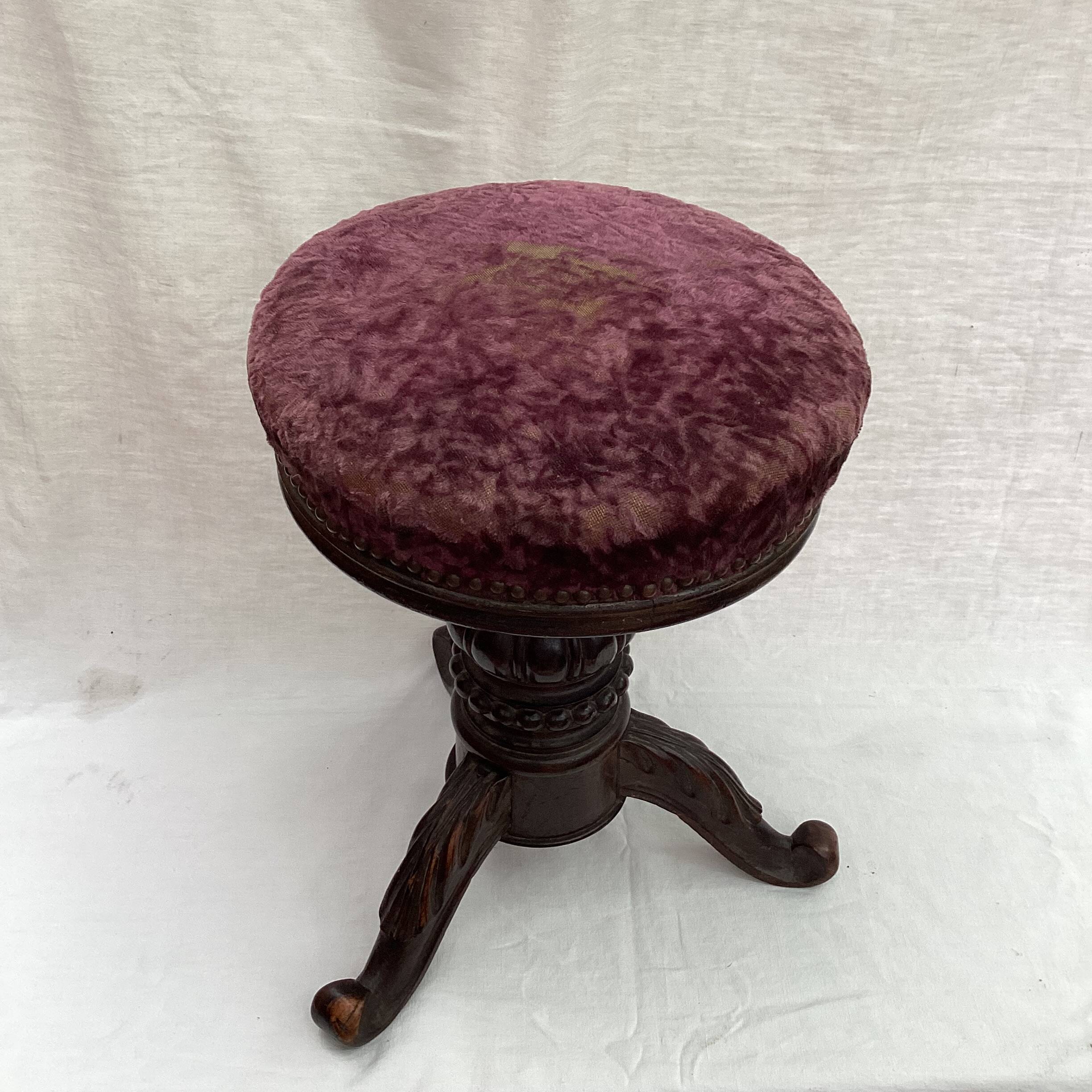 Napoleon III piano stool dimension: height -55cm- diameter -35cm-