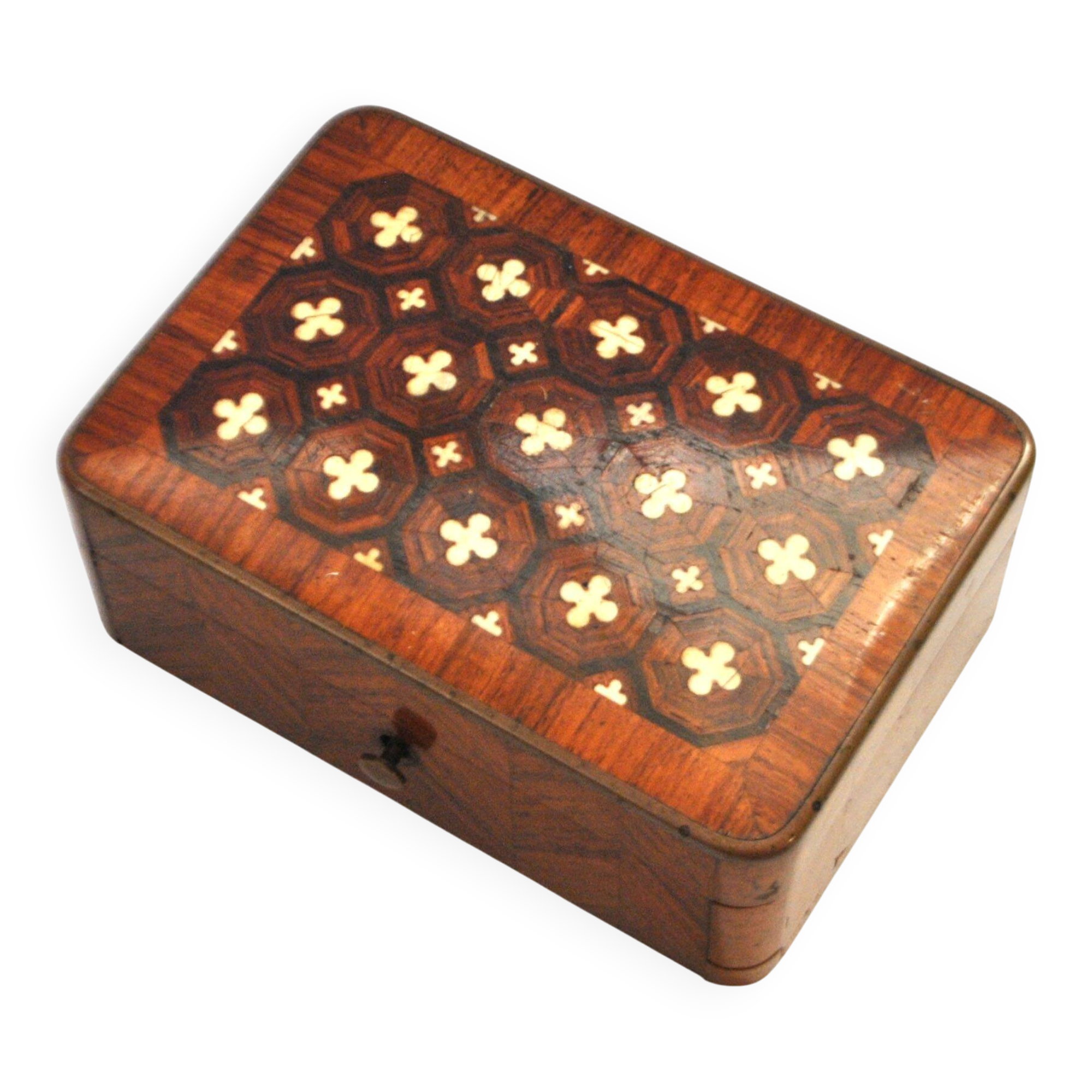 Antique box with marquetry wood, clover decoration, 7 x 11 cm.