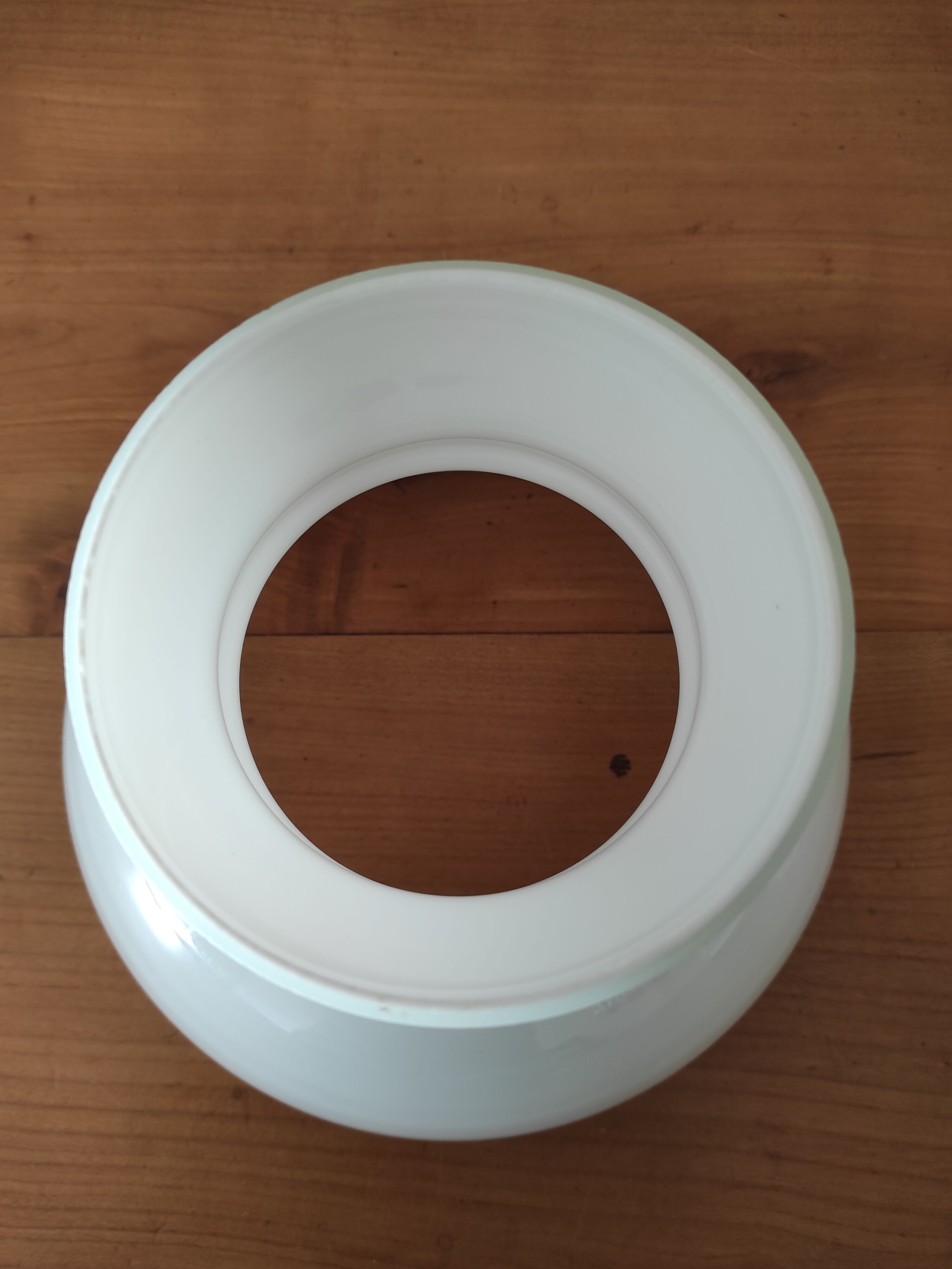 Opaline chandelier globe