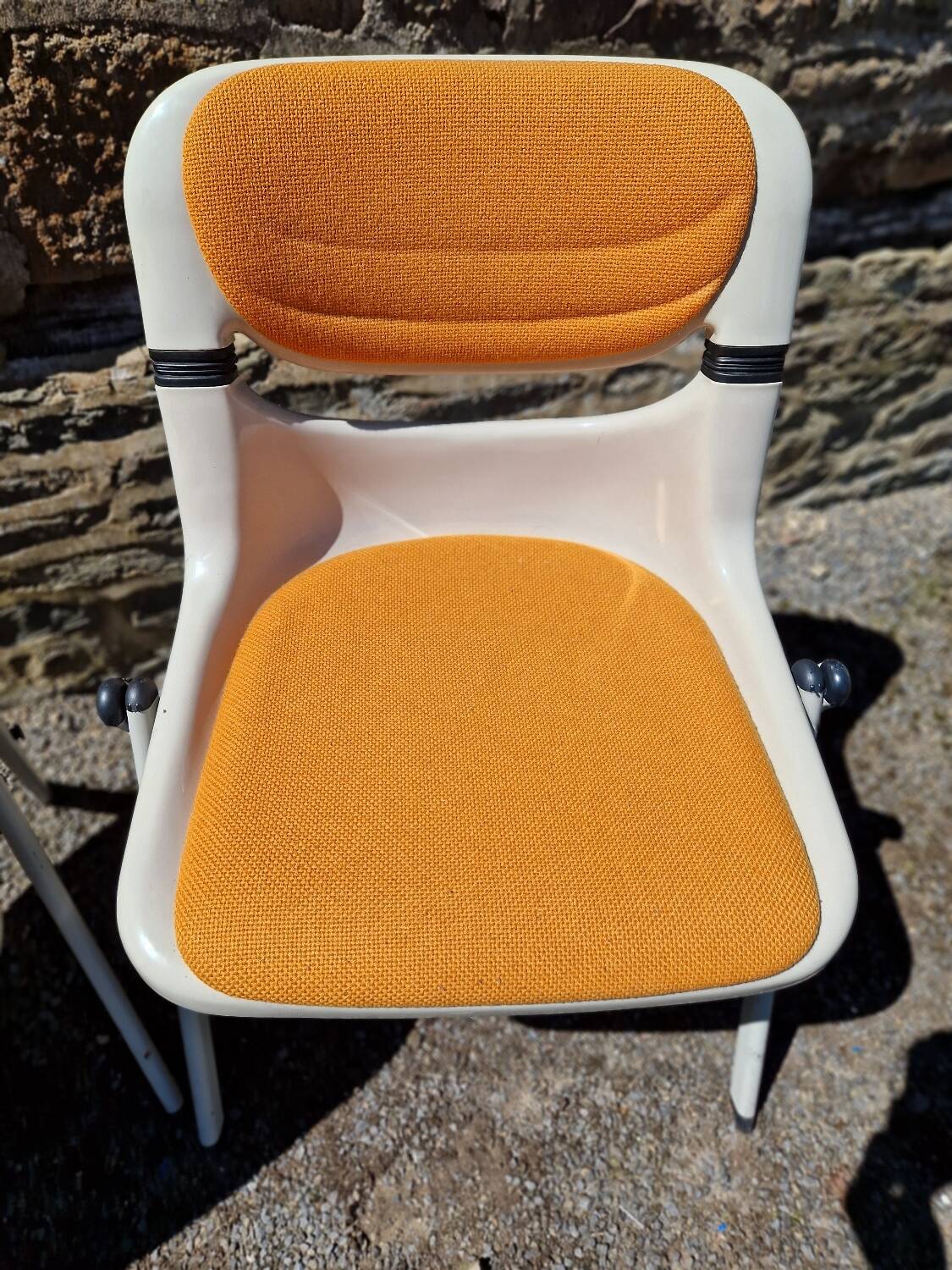 Duo of Dorsal chairs by E Ambasz and G Piretti for OpenArk in 1990
