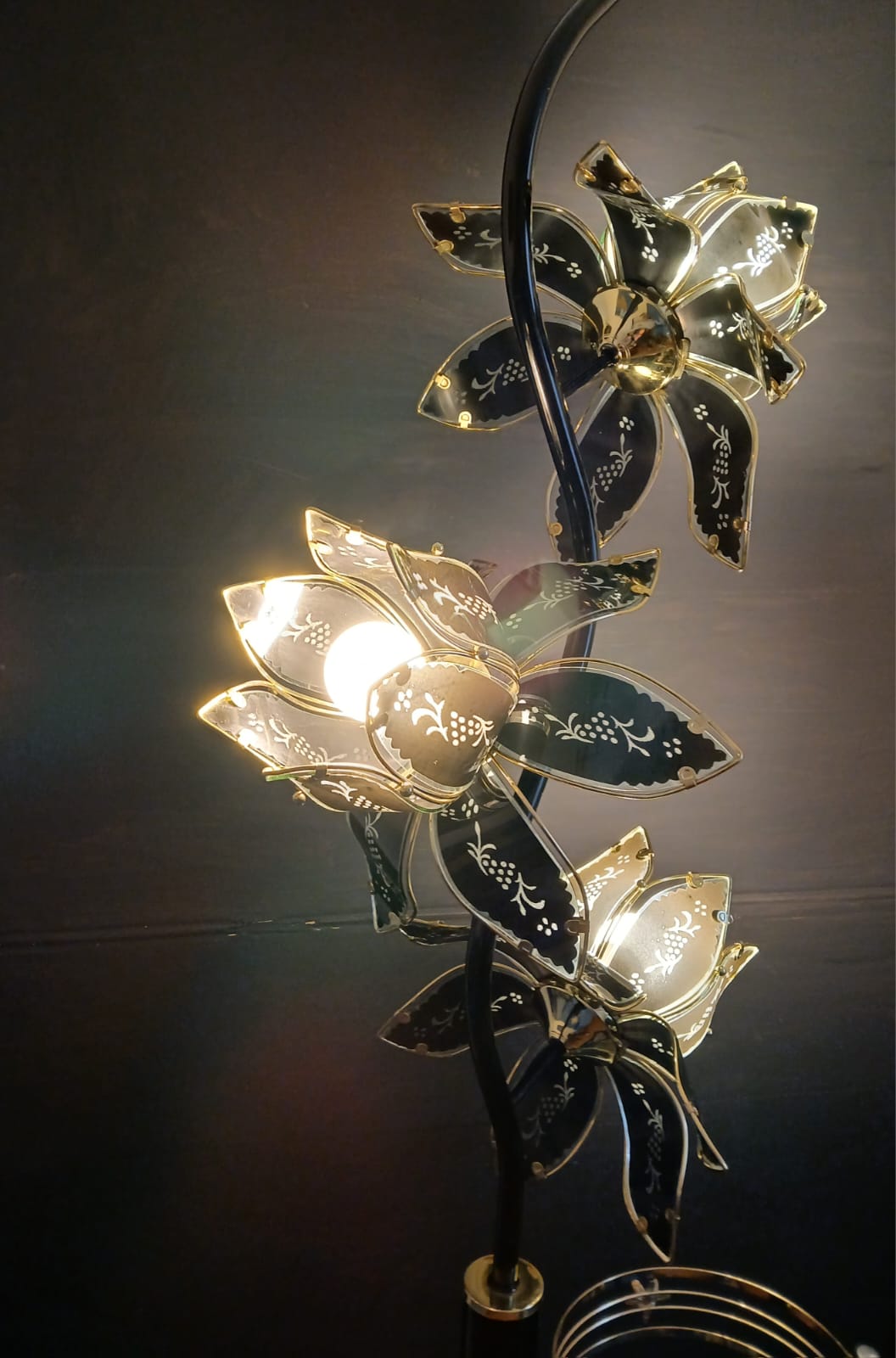 Vintage Hollywood Regency Floor Lamp Lotus Flowers