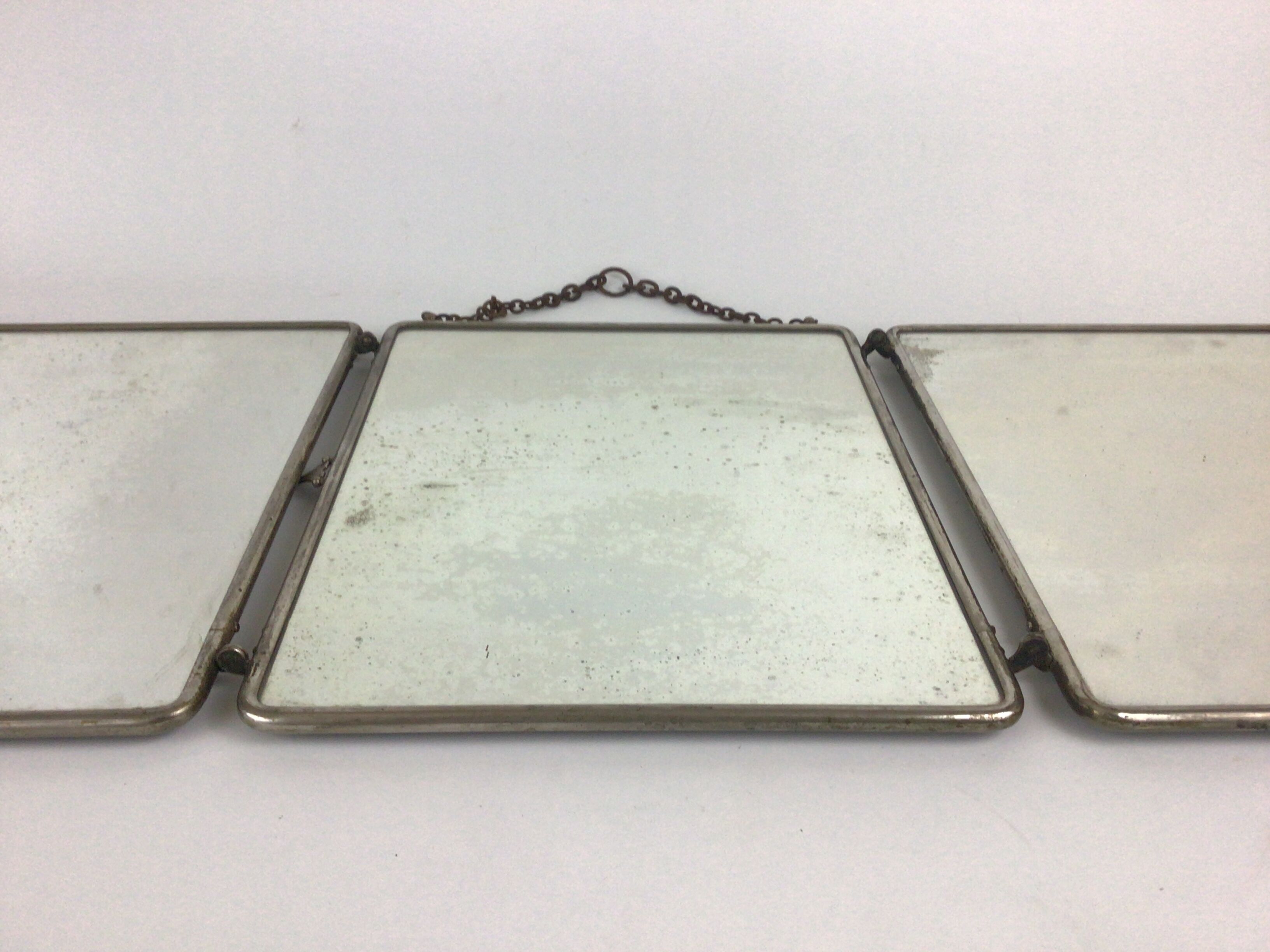 Barber tryptic mirror 30s