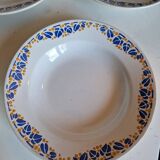 Set of 9 deep plates, earthenware from Creil Montereau, Colette model.