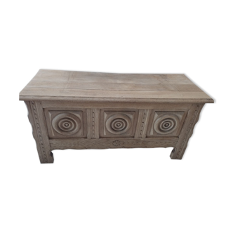 Chest "Breton"