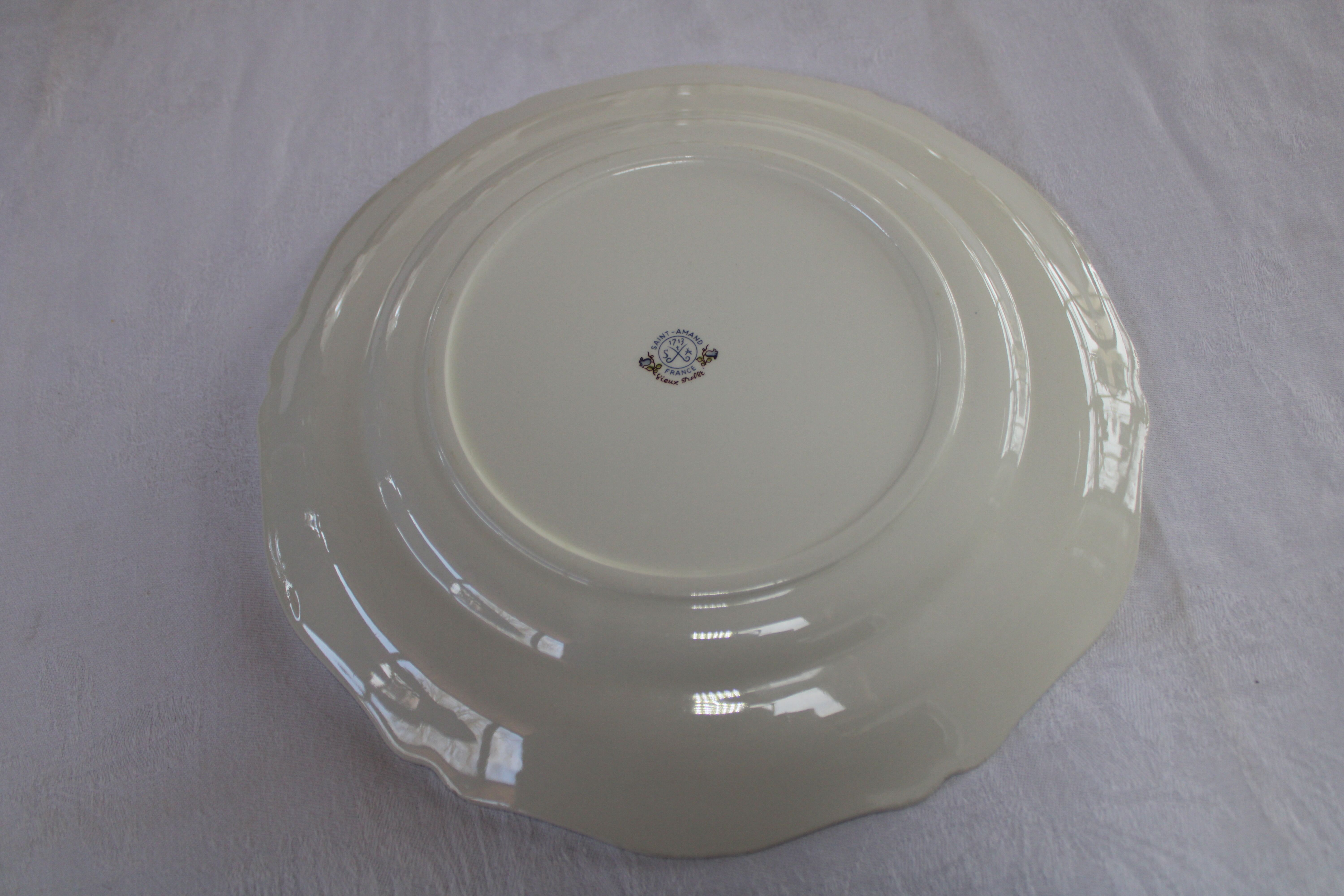 2 dishes of Service Saint-Amand Vieux Delft