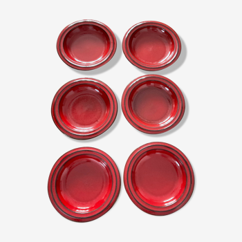 6 Plates in stoneware.red .vintage