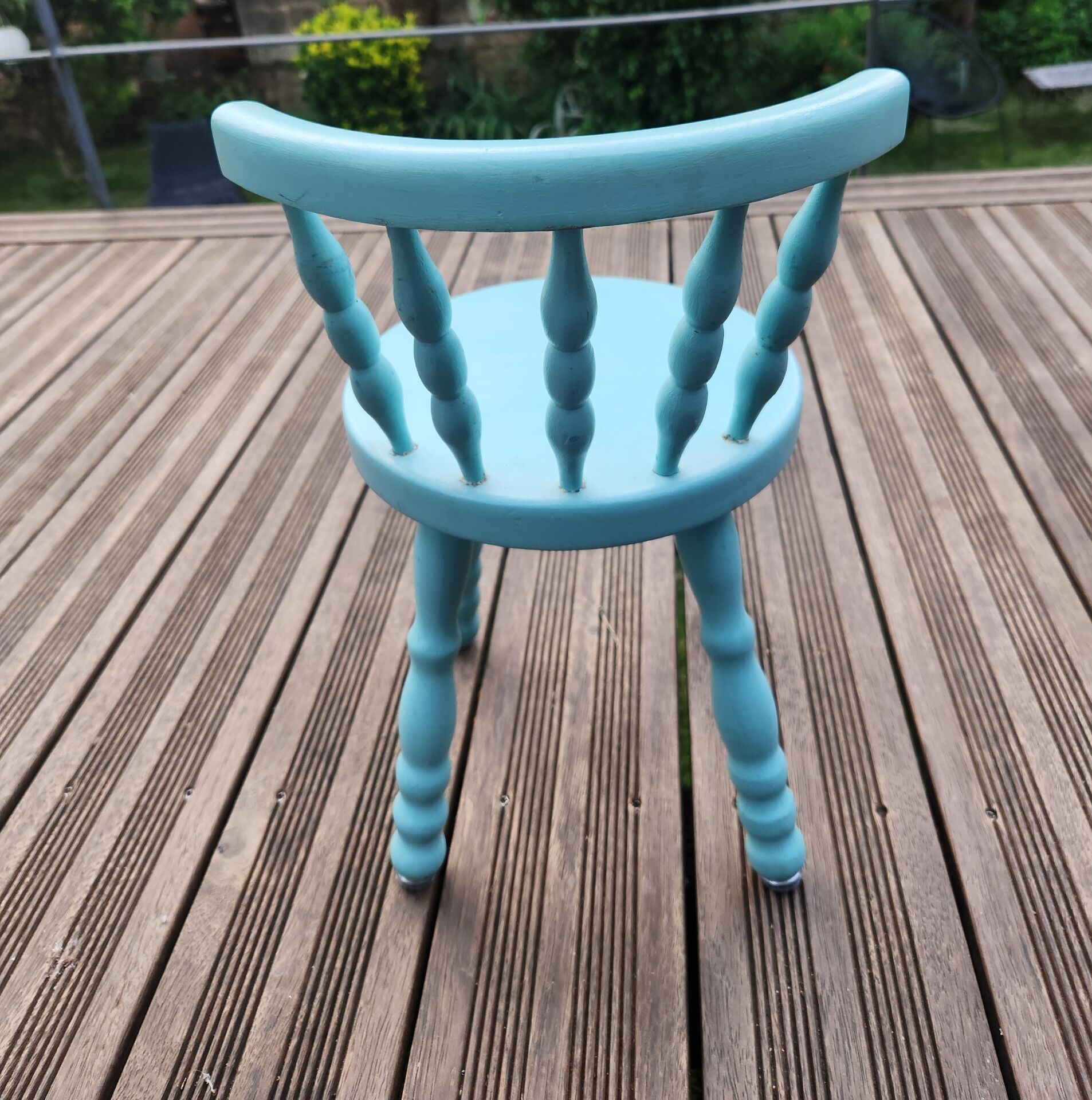 Chaise enfant en bois tourné vintage