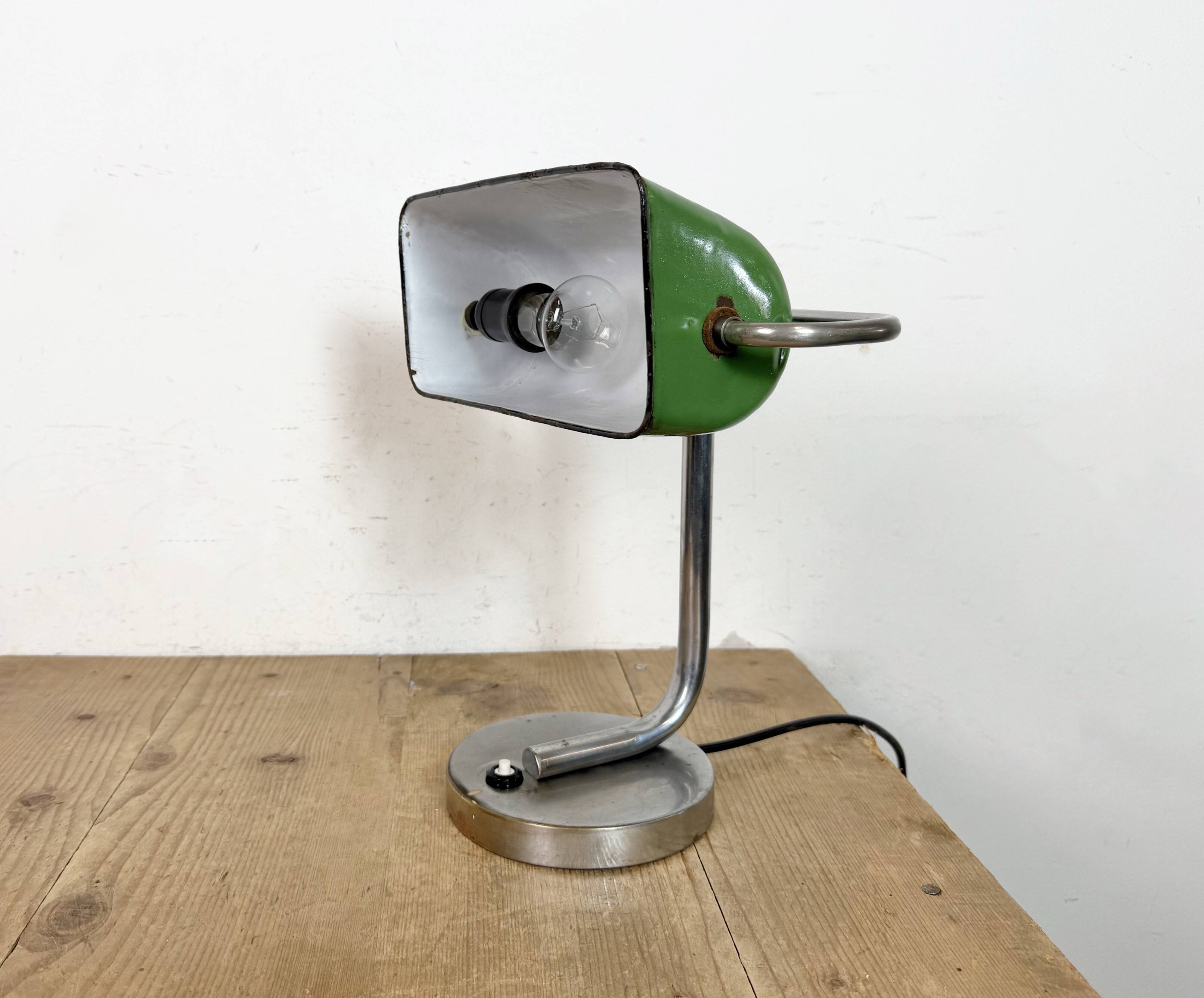 Vintage Green Enamel Banker Lamp, 1950s