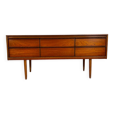 Commode en teck Austinsuite, années 1960