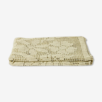 Crochet bedspread - limoncello