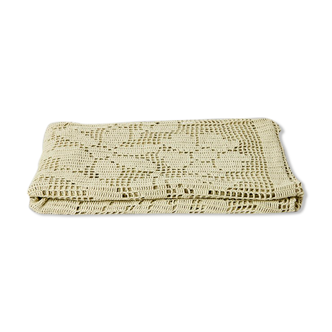Crochet bedspread - limoncello