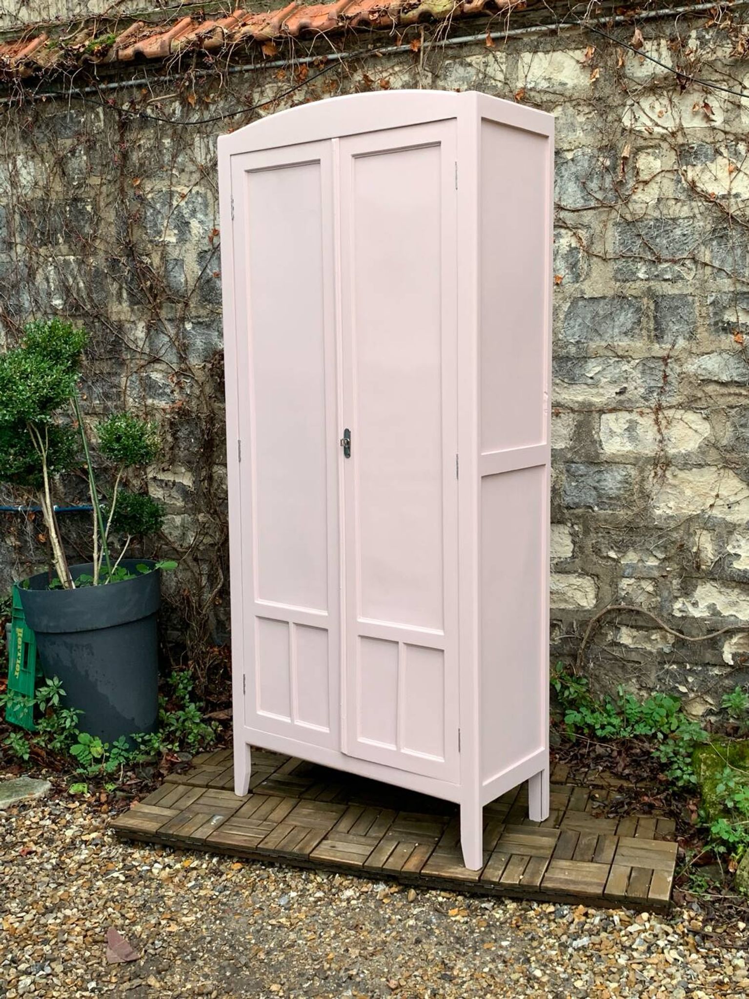 Parisian Art Deco wardrobe rose 1930