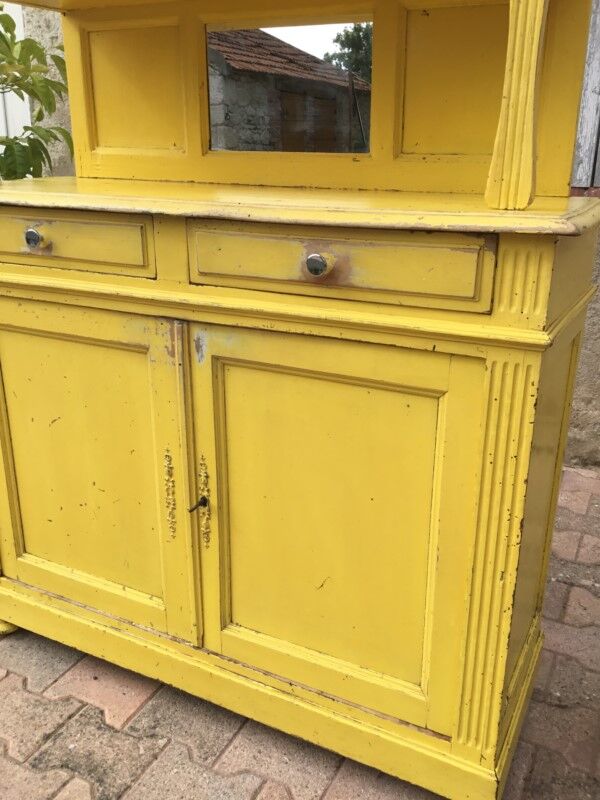 Yellow Parisian glass cabinet