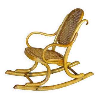 Children's rocking chair No. 1 by Thonet Ca, 1910