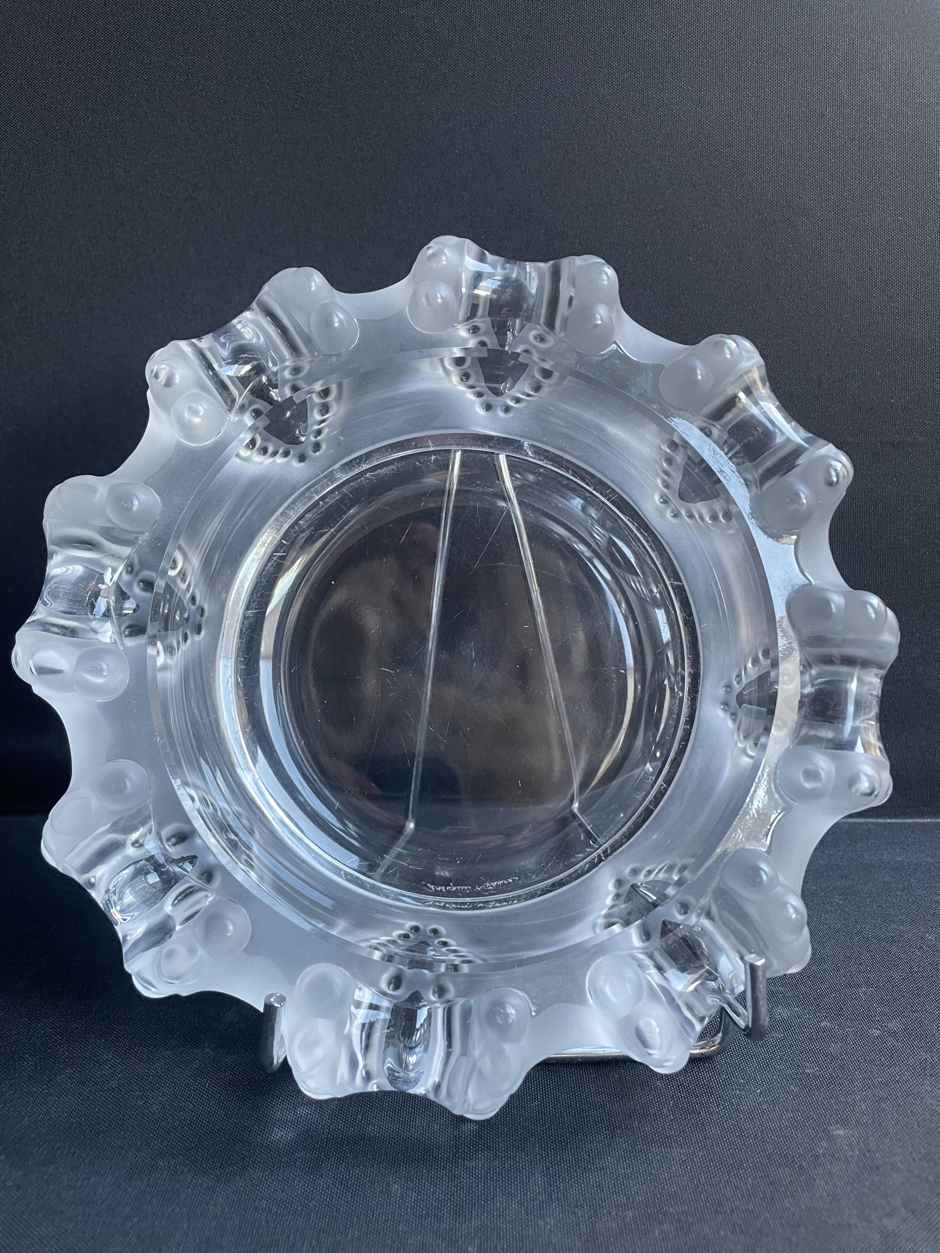 Large Lalique ashtray “Cannes” model