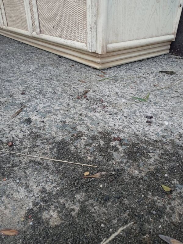 Buffet année 1980 ivoire