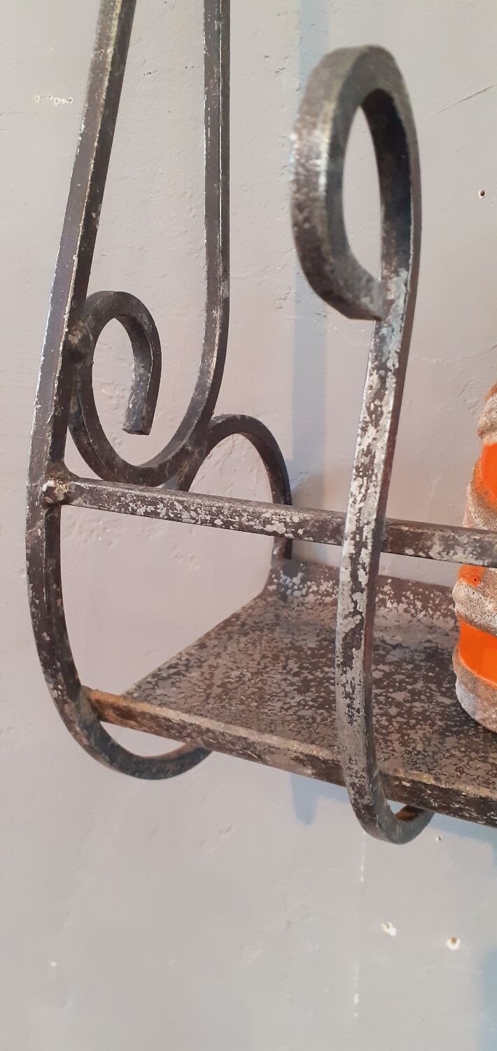 Jardinière murale années 70 en fer forgé