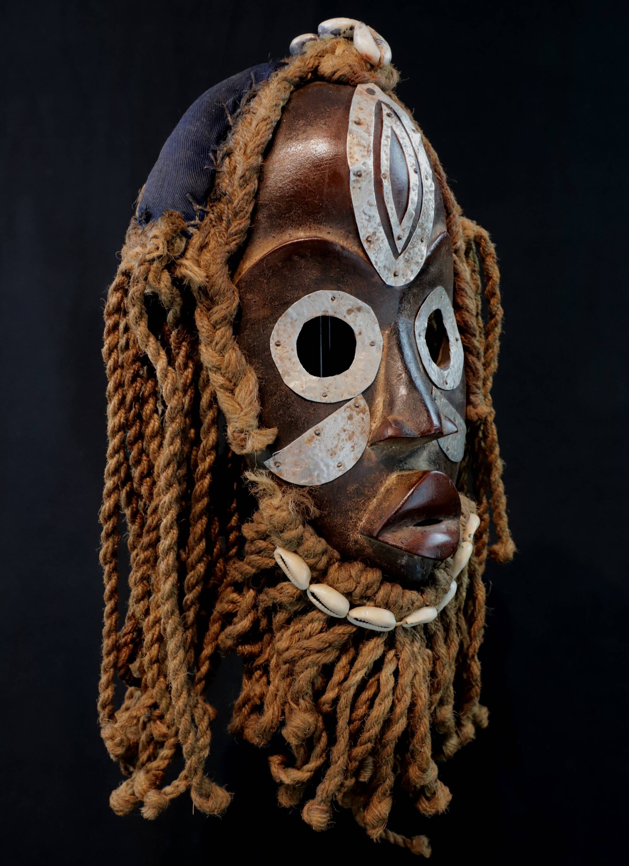 Dan Singer Mask - Ivory Coast - 38 Cms