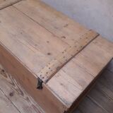 Coffre malle 118x56x54cm ancien en sapin