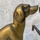 Paire de chenets chiens en laiton