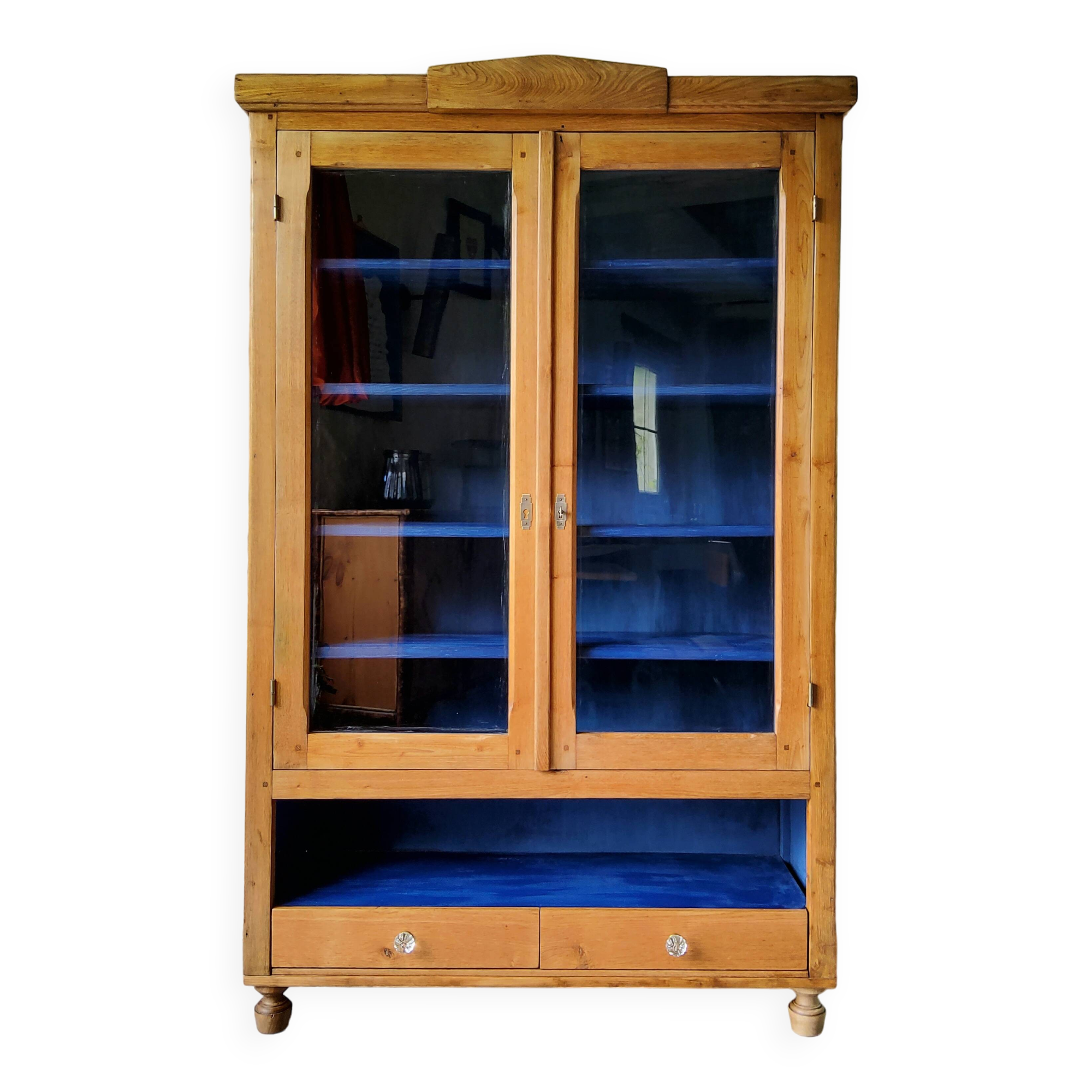 Glass-fronted bookcase