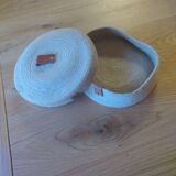 Basket with braided rope and leather lid