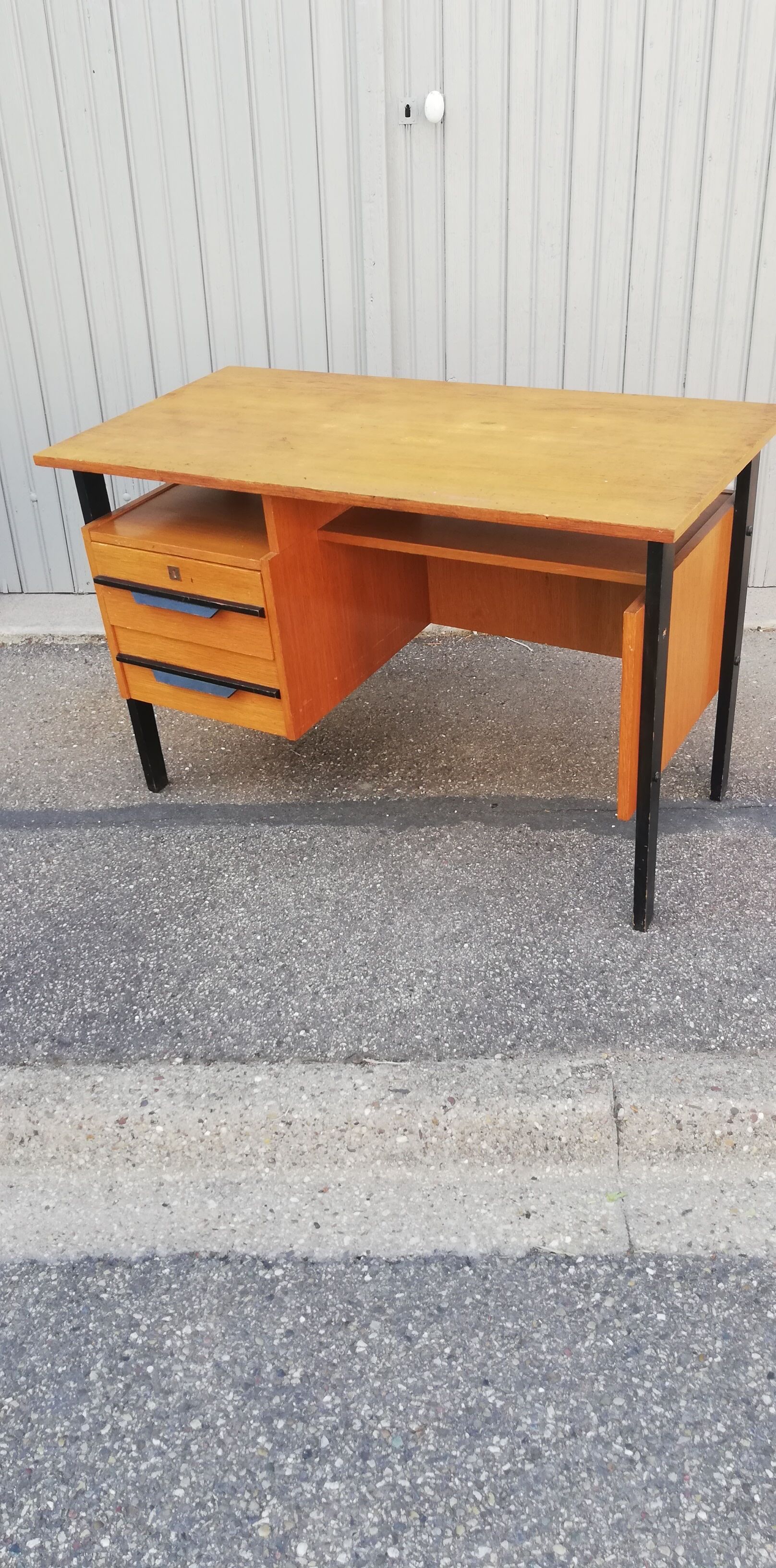 Vintage desk 2 drawers
