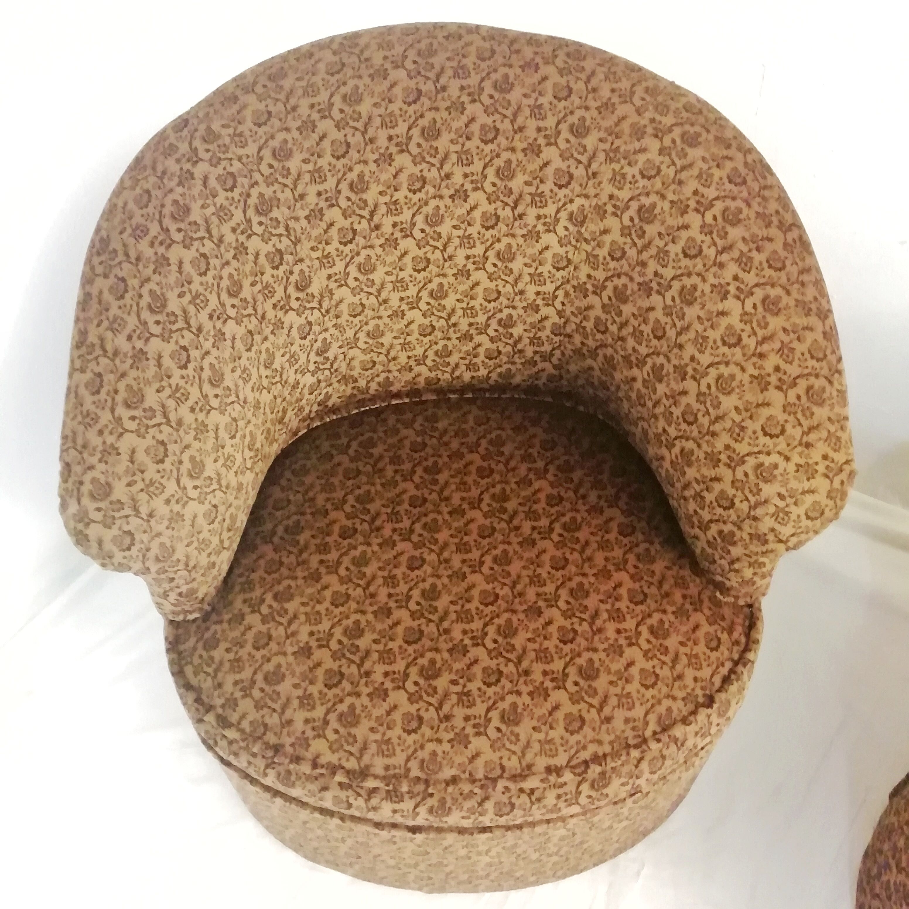 Armchairs with floral print of corduroy fabric. 1980s.