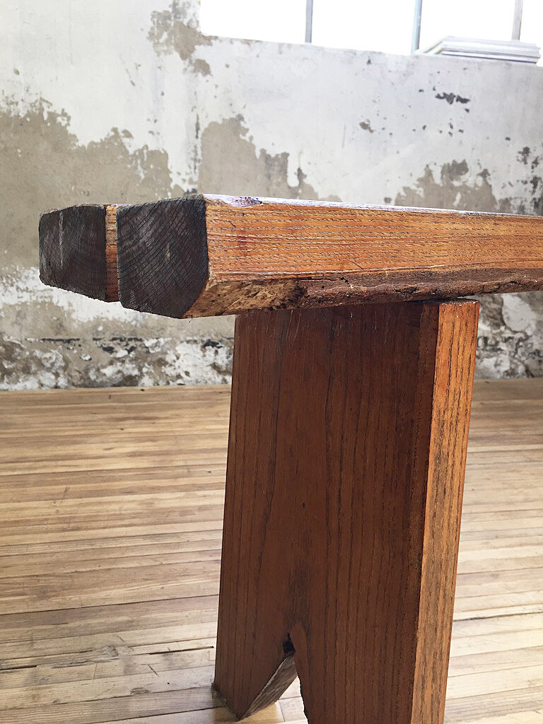 Artisanal pine bench