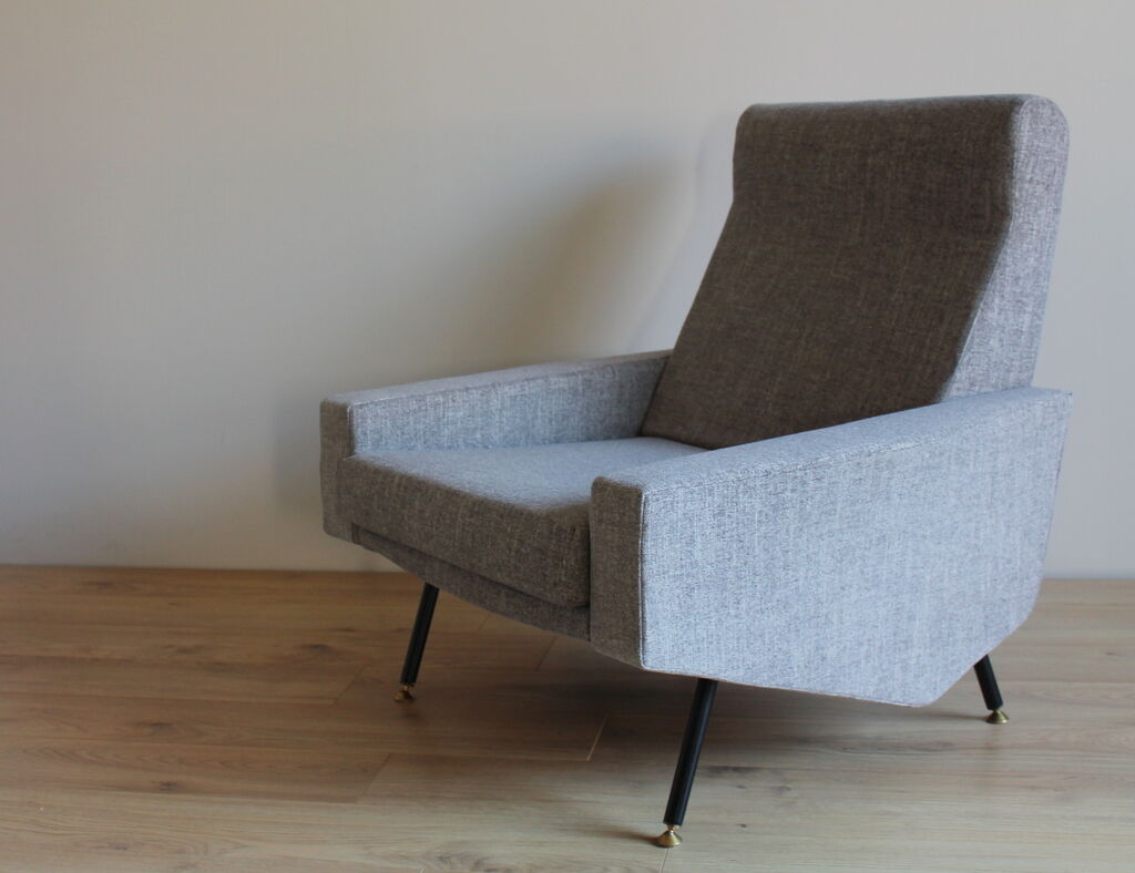 Pair of armchairs Troika by Paul Geoffroy and published by Airborne 50