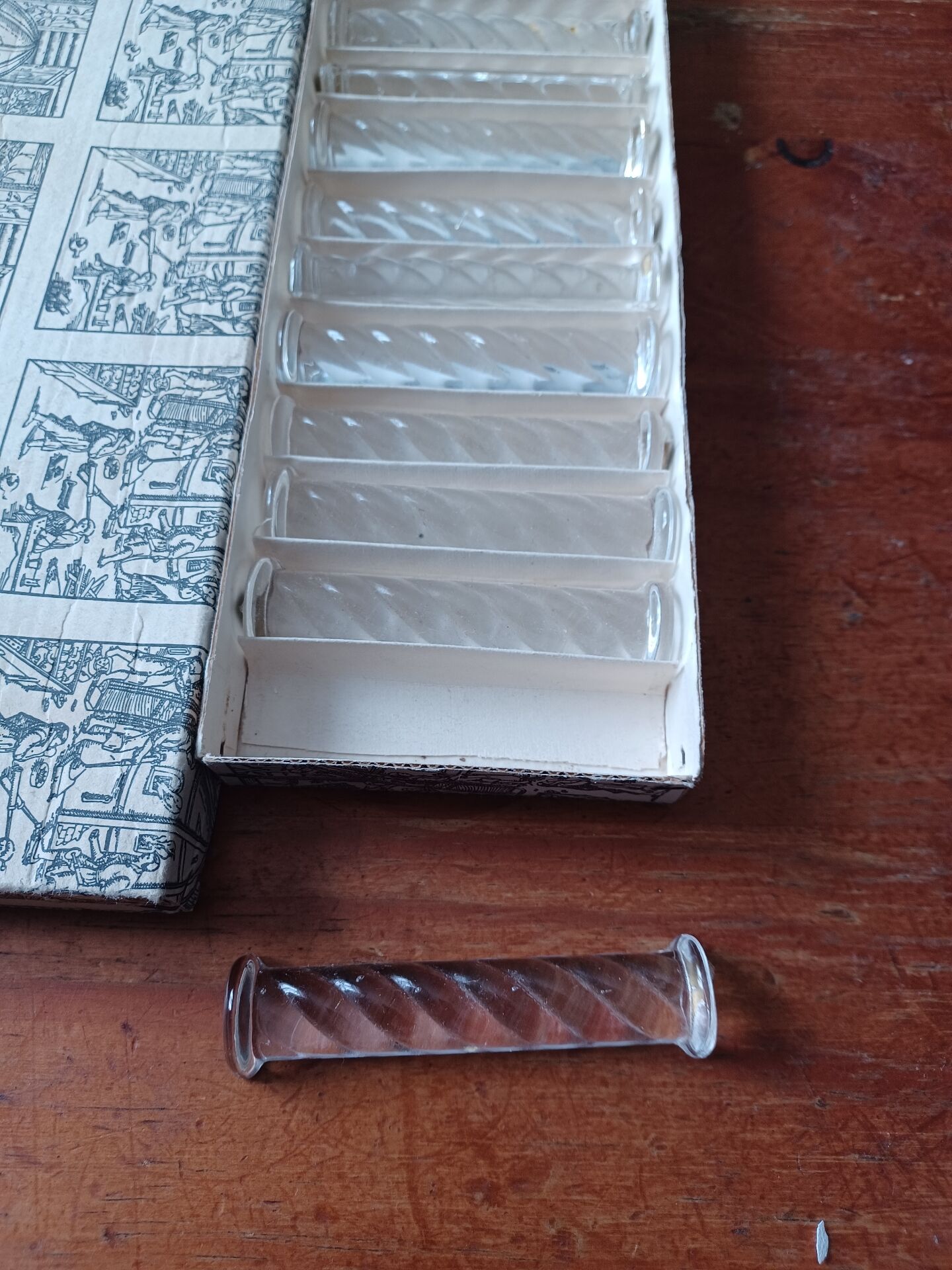 12 vintage crystal knife rests