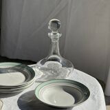 Set of 8 antique turquoise deep plates with a gold rim D22.5