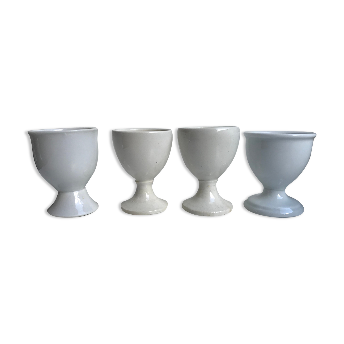 Set of 4 old cockroaches 20-30s