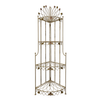 Corner shelf in iron