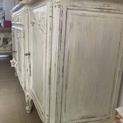 Buffet in cherry wood, Provençal style, renovated in aged white.