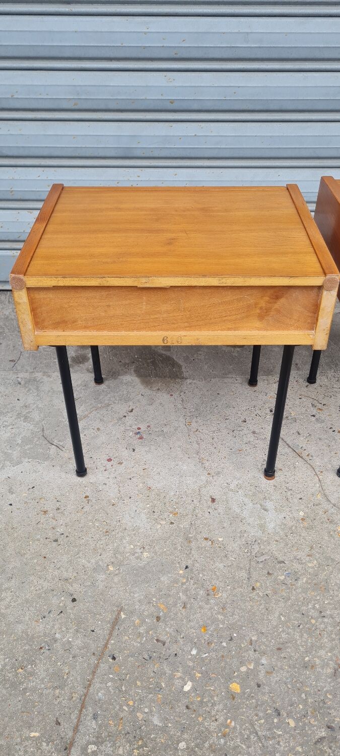 Paire de chevet scandinave par André Simard