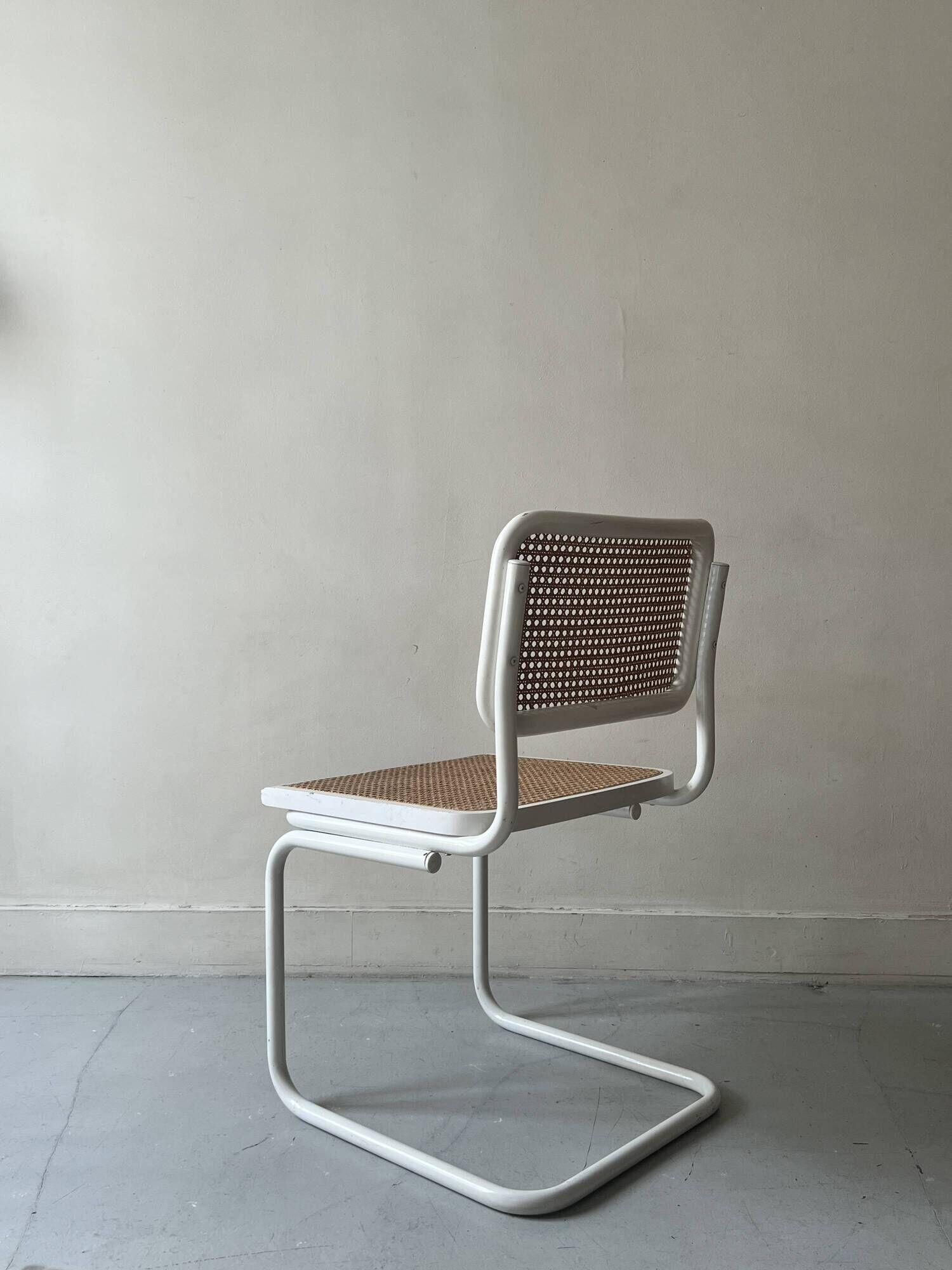 Cesca B32 vintage design chair in white metal and cane by Marcel Breuer