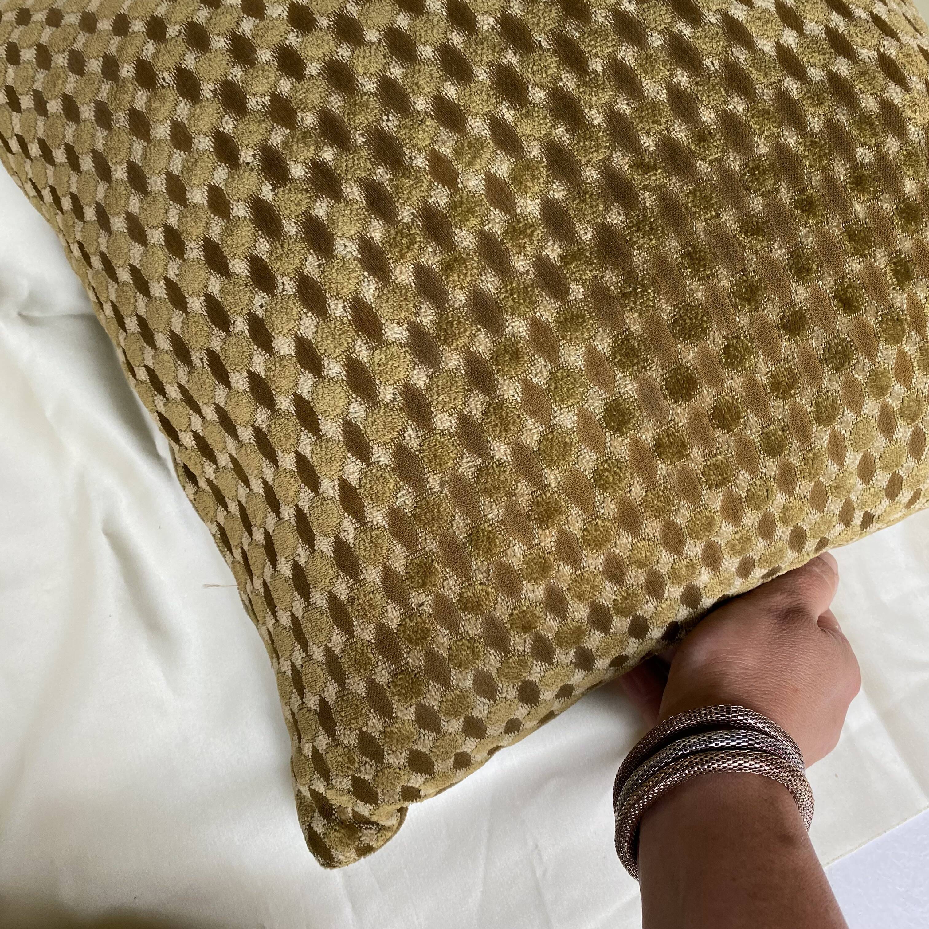 Coussin en velour vintage
