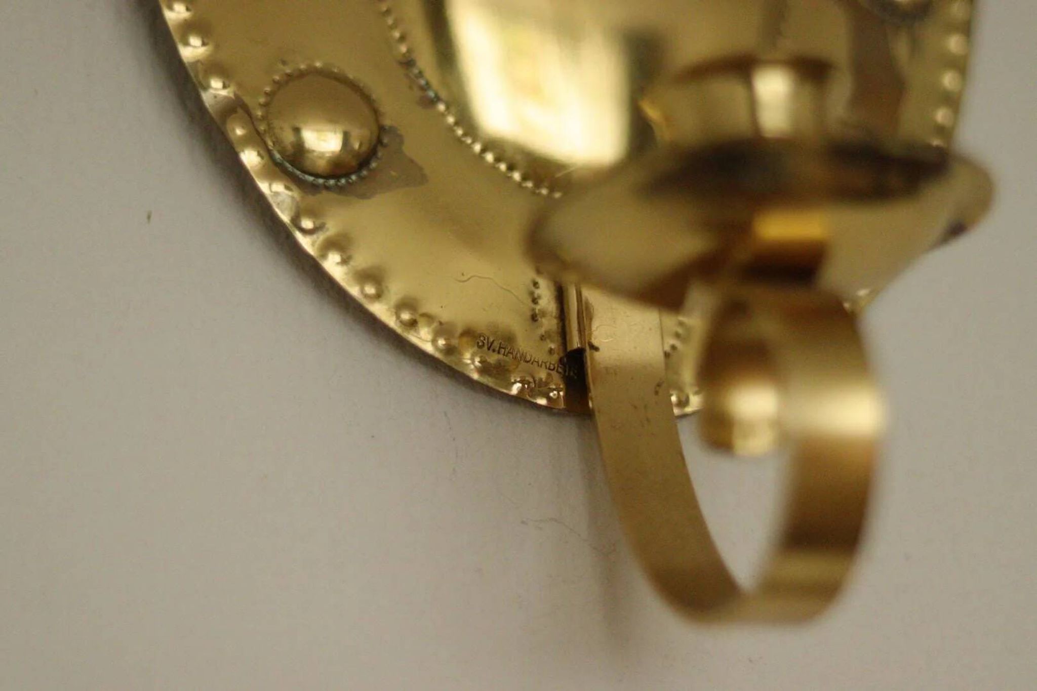 Pair of Swedish brass wall lights from the mid-century by S. Fong.