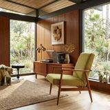 Fauteuil vintage olive vert design by H.Lis