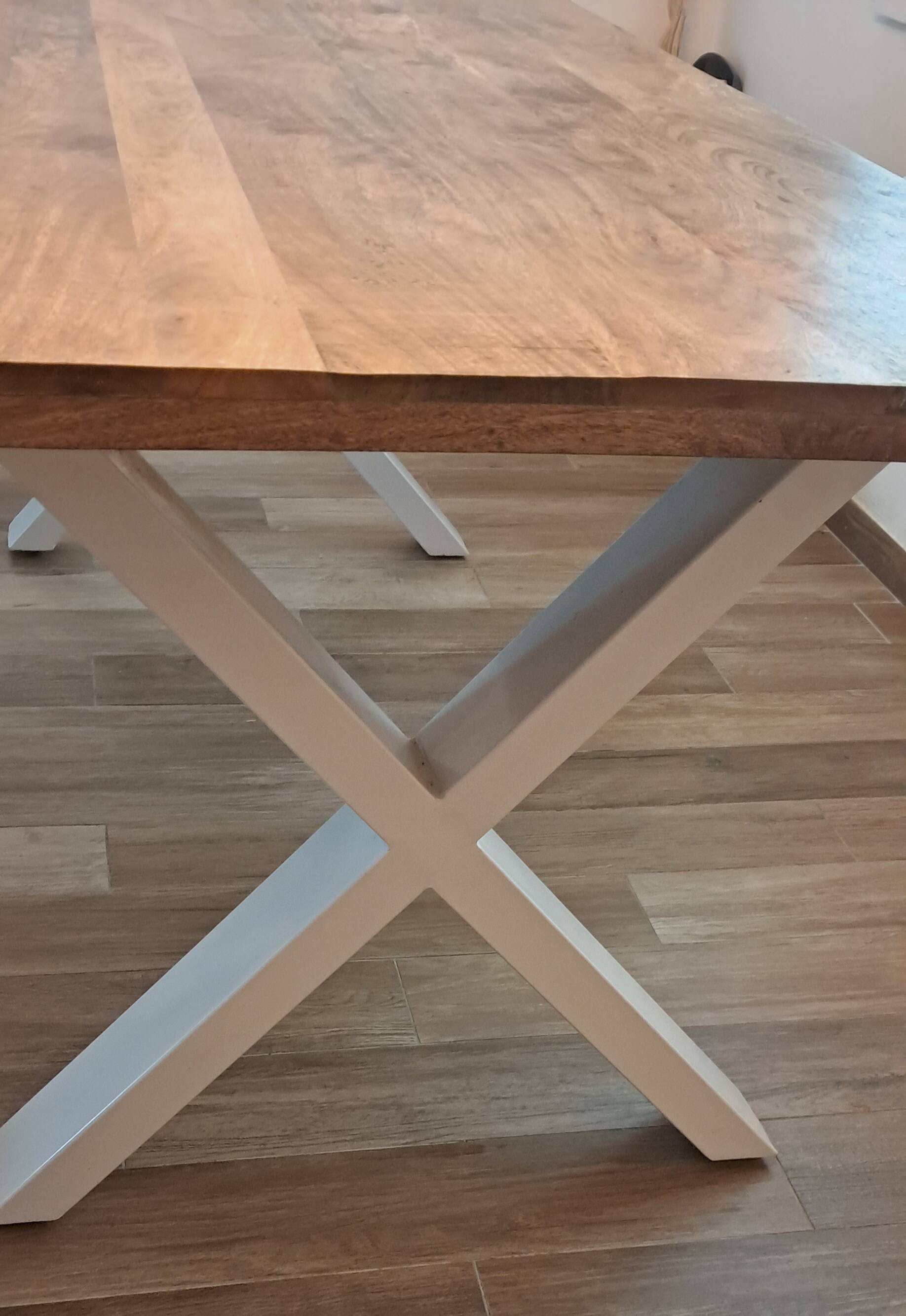 Mango wood dining table