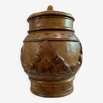 Pot en bois avec sculptures Vintage
