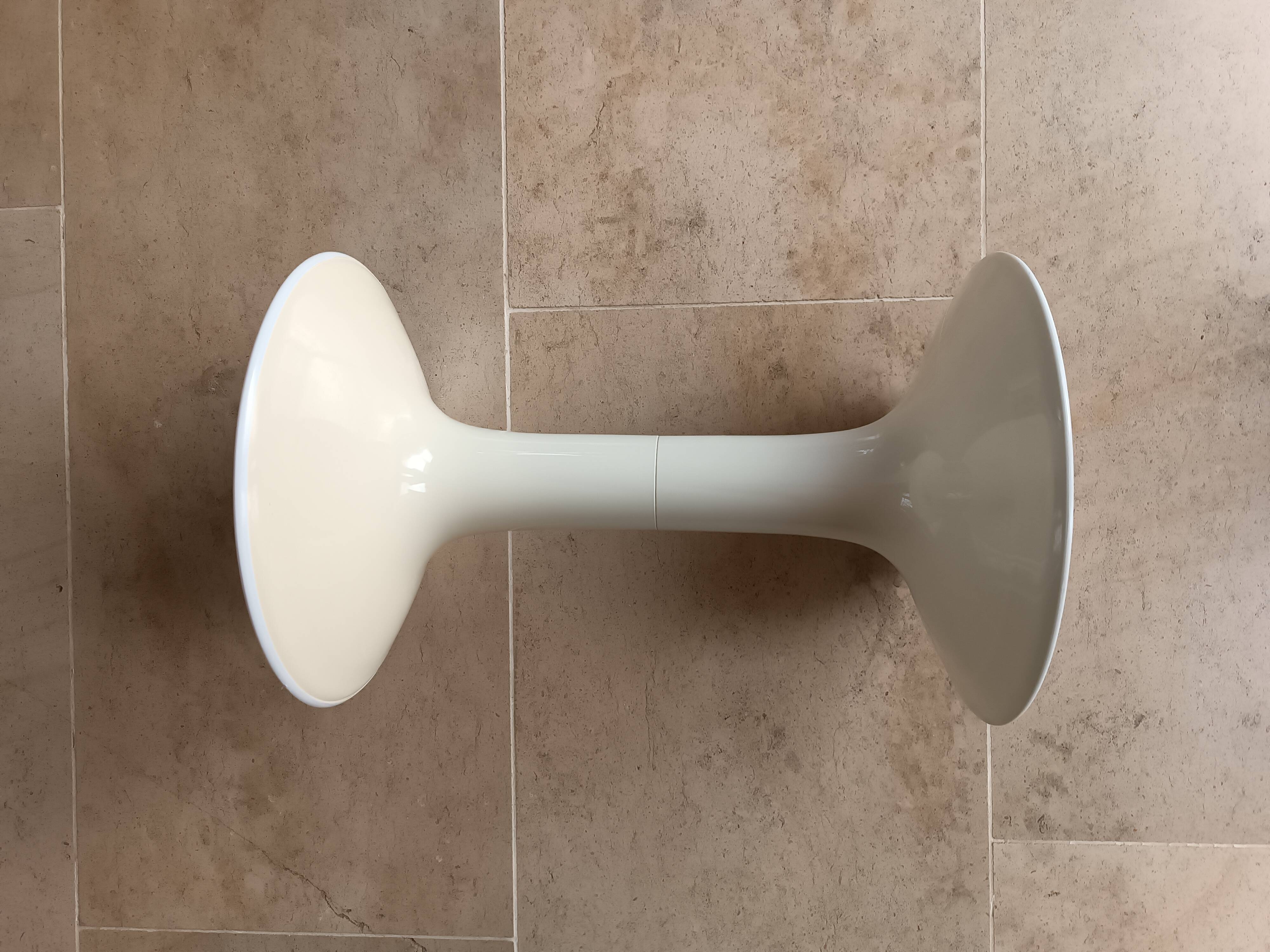 Tatay tulip-base stool