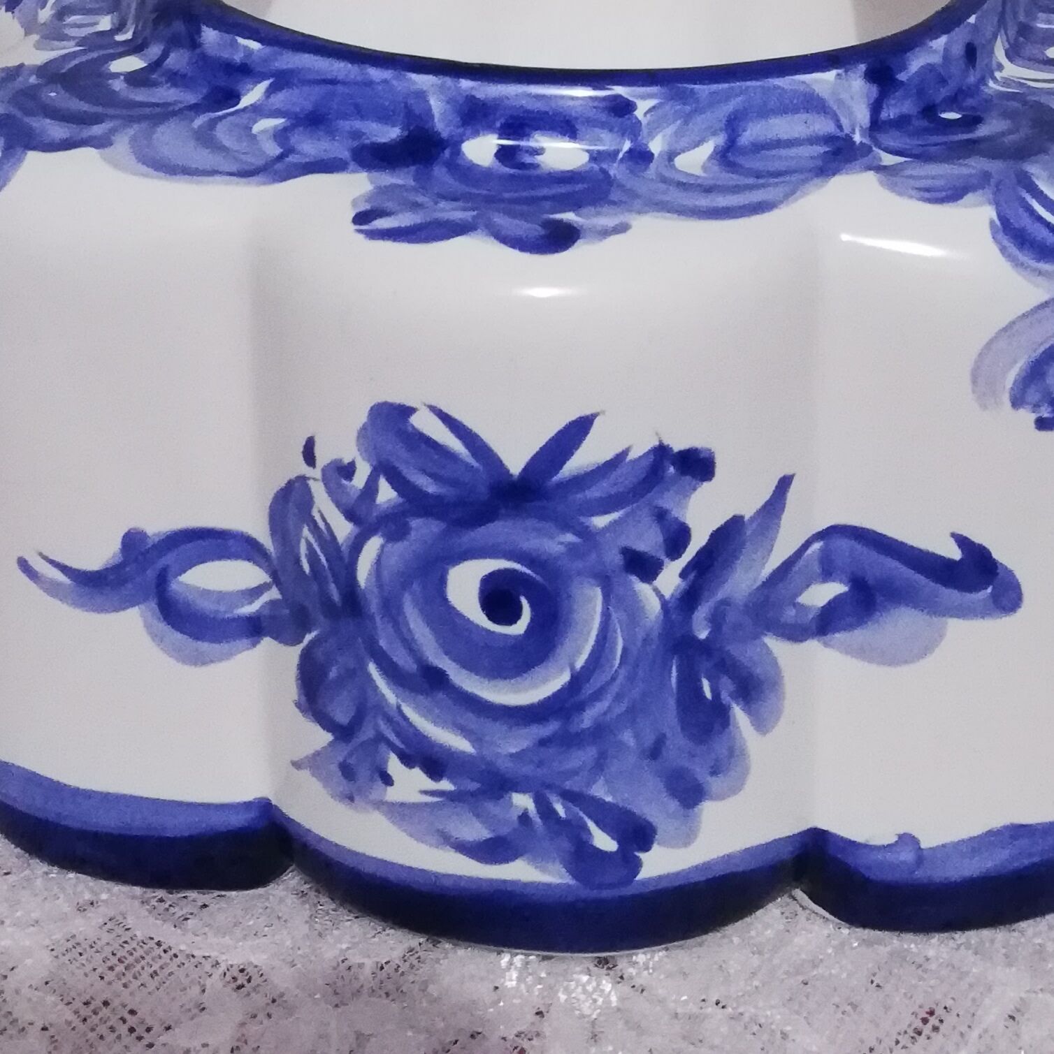 Delft earthenware tureen