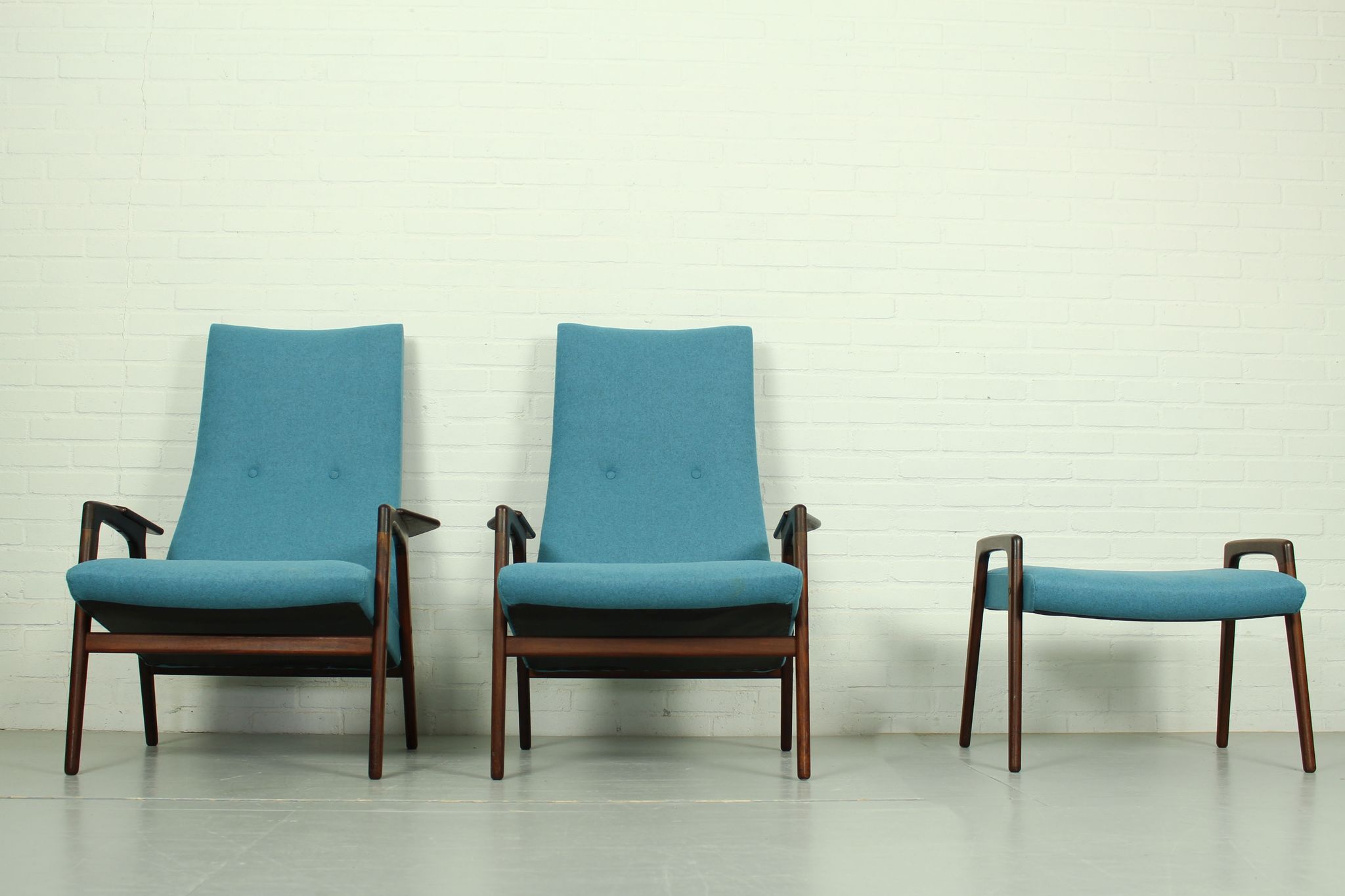 Set of 2 Danish Lounge Chairs with matching Ottoman by Yngve Ekström for Pastoe, 1960s