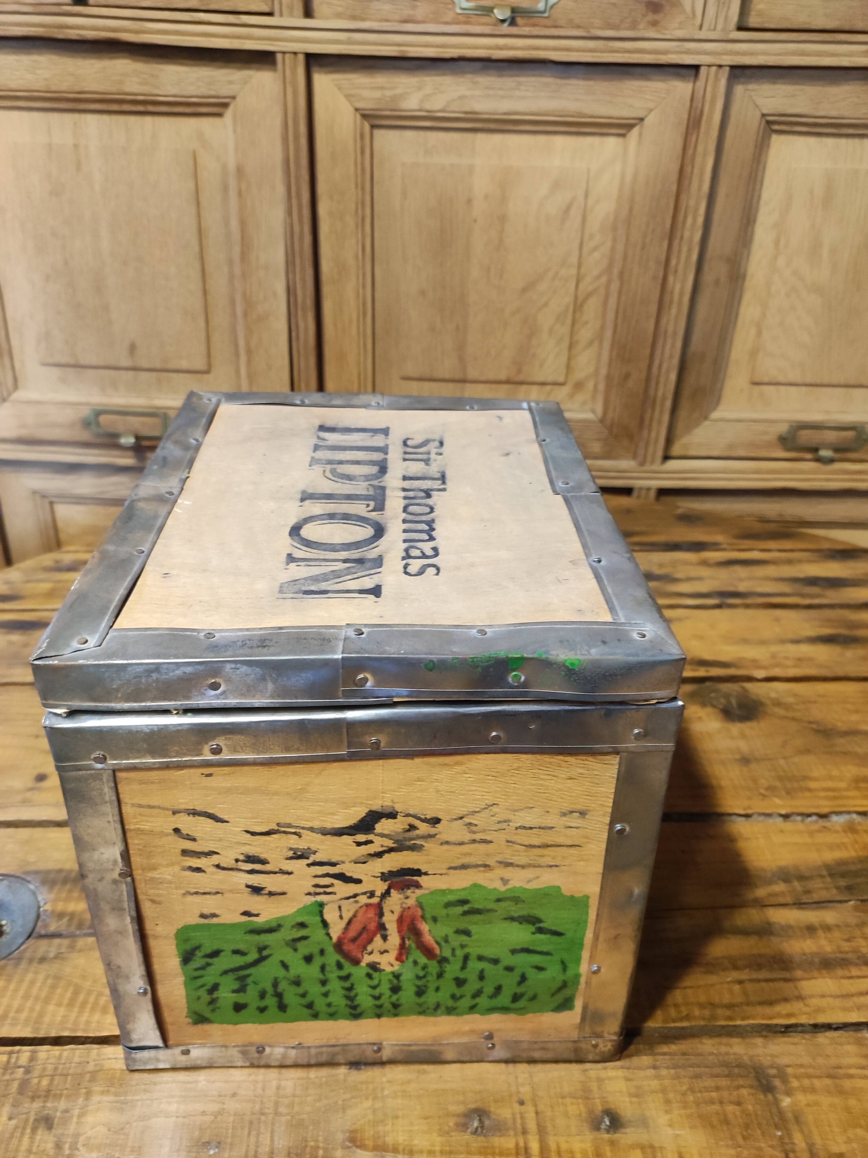 Wooden box on Thomas Lipton