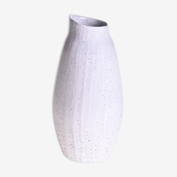 Vase en ceramique blanc