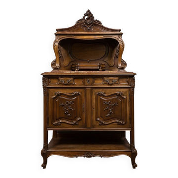 Buffet de style Louis XV en noyer, datant du milieu du XIXᵉ siècle