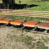 Rangée de sièges banc vintage réunion salle d'attente